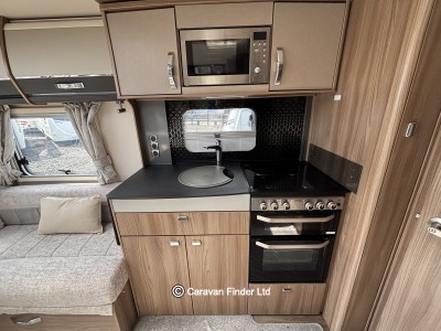 Swift Elegance Grande 835 2021 (Trade) image 3