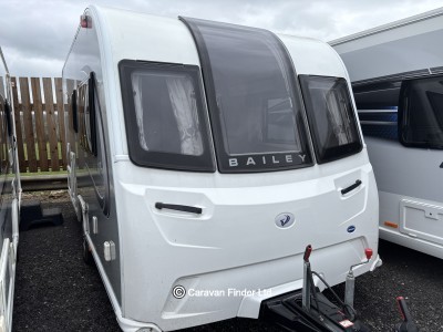 Used Bailey Phoenix Plus 420 2022 touring caravan Image