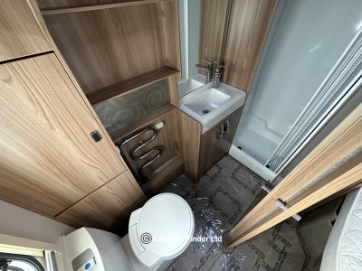 Swift Conqueror 580 2018 (Trade) image 10