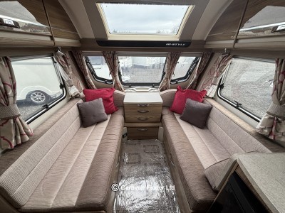 Swift Challenger Highstyle 580 2016 (Trade) image 3