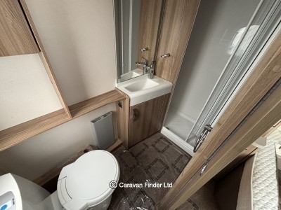 Swift Challenger Highstyle 580 2016 (Trade) image 7