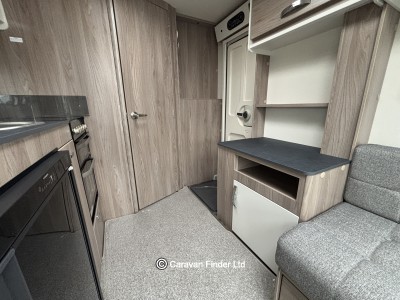 Swift Sprite Alpine 2 2024 (Trade) image 7