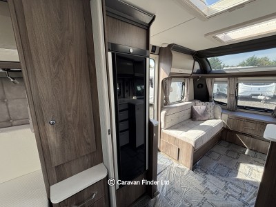 Coachman Laser Xtra 575 Sussex Kingsham 2022 (Trade) image 6
