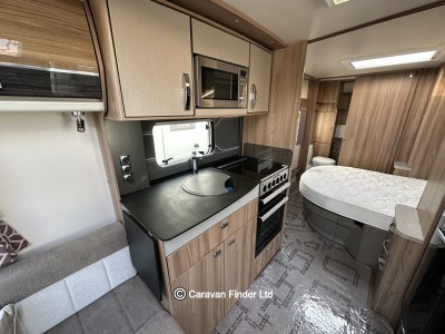 Swift Conqueror 580 2018 (Trade) image 4