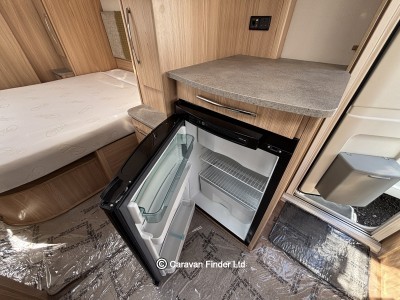 Coachman Vision 575 2015 (Trade) image 8