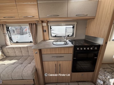 Coachman Vision 575 2015 (Trade) image 5