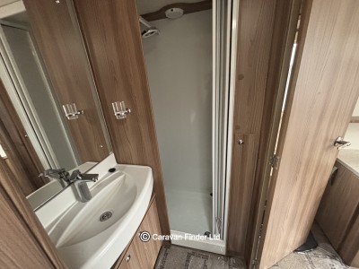 Swift Fairway Platinum 480 2018 (Trade) image 11