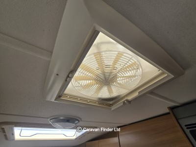 Swift Freestyle 460 2011 (Trade) image 10