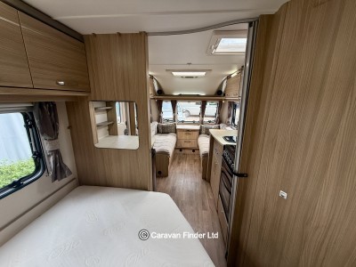 Coachman Vision 560 2016 (Trade) image 10