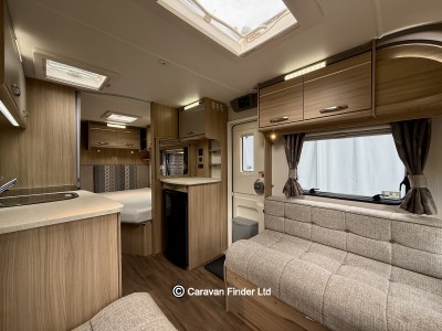 Coachman Vision 560 2016 (Trade) image 9