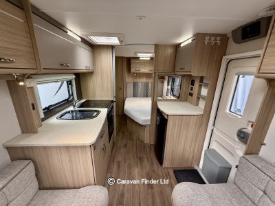 Coachman Vision 560 2016 (Trade) image 7