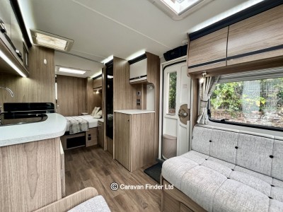 Coachman Laser 675 2017 (Trade) image 6