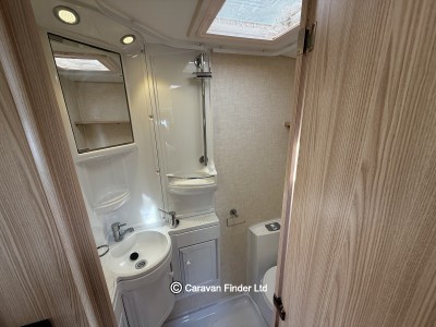 Coachman Vision 380 2014 (Trade) image 11