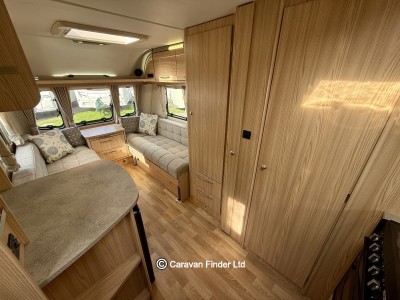 Coachman Vision 380 2014 (Trade) image 6