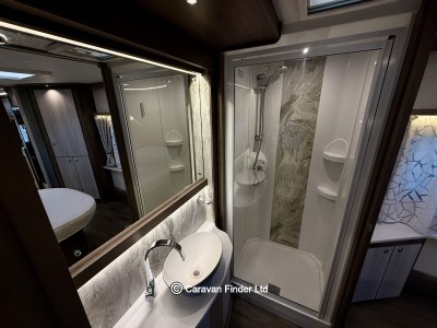 Coachman Lusso 1 2022 (Trade) image 11