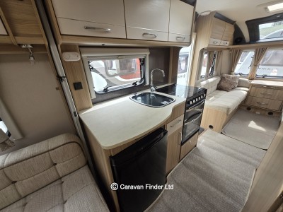 Coachman Vision 570 2017 (Trade) image 11
