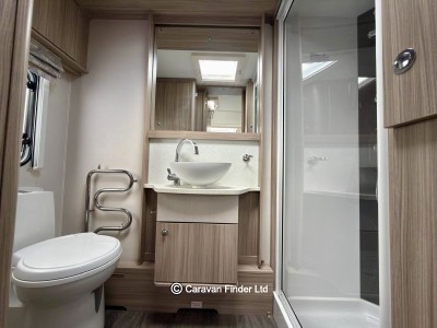 Coachman Pastiche 460 2019 (Trade) image 9