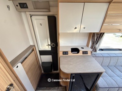 Bailey Phoenix Plus 420 GT75 2024 (Trade) image 11