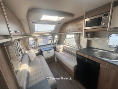 Swift Aventura A2 2021 (Trade) image 3