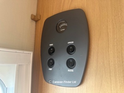 Elddis Avante 372 2012 (Trade) image 11