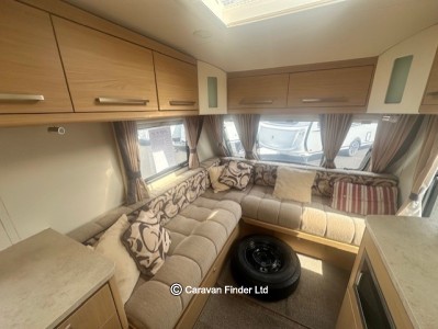 Elddis Avante 372 2012 (Trade) image 2