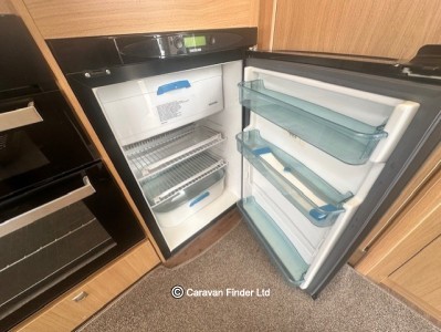 Elddis Avante 372 2012 (Trade) image 3