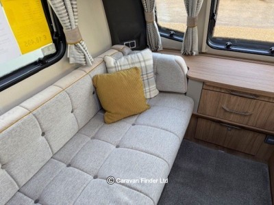 Coachman VIP 520 2018 (Trade) image 6