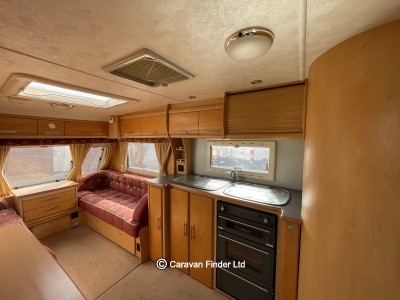 Elddis Crusader Hurricane 2004 (Trade) image 5