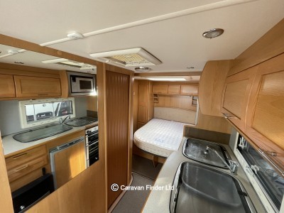 Compass Omega 550 2009 (Trade) image 11