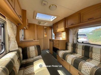 Compass Corona 482 2007 (Trade) image 9