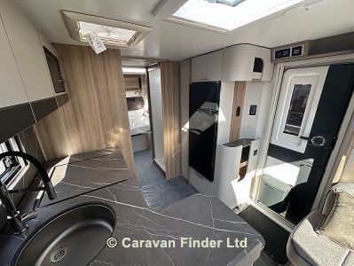 Bailey Alicanto Deluxe Porto 2025 (Trade) image 5