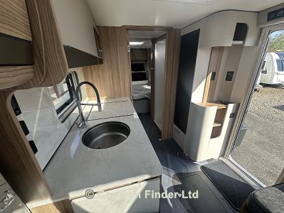 Bailey Unicorn Cabrera Deluxe 2025 (Trade) image 3