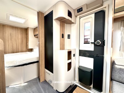 Bailey Unicorn Deluxe Vigo 2026 (Trade) image 12