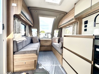 Bailey Unicorn Deluxe Vigo 2026 (Trade) image 8