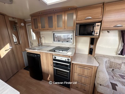 Bailey Madrid 2011 (Trade) image 4