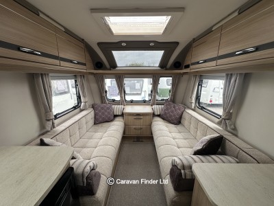 Used Coachman Pastiche 520 2016 touring caravan Image