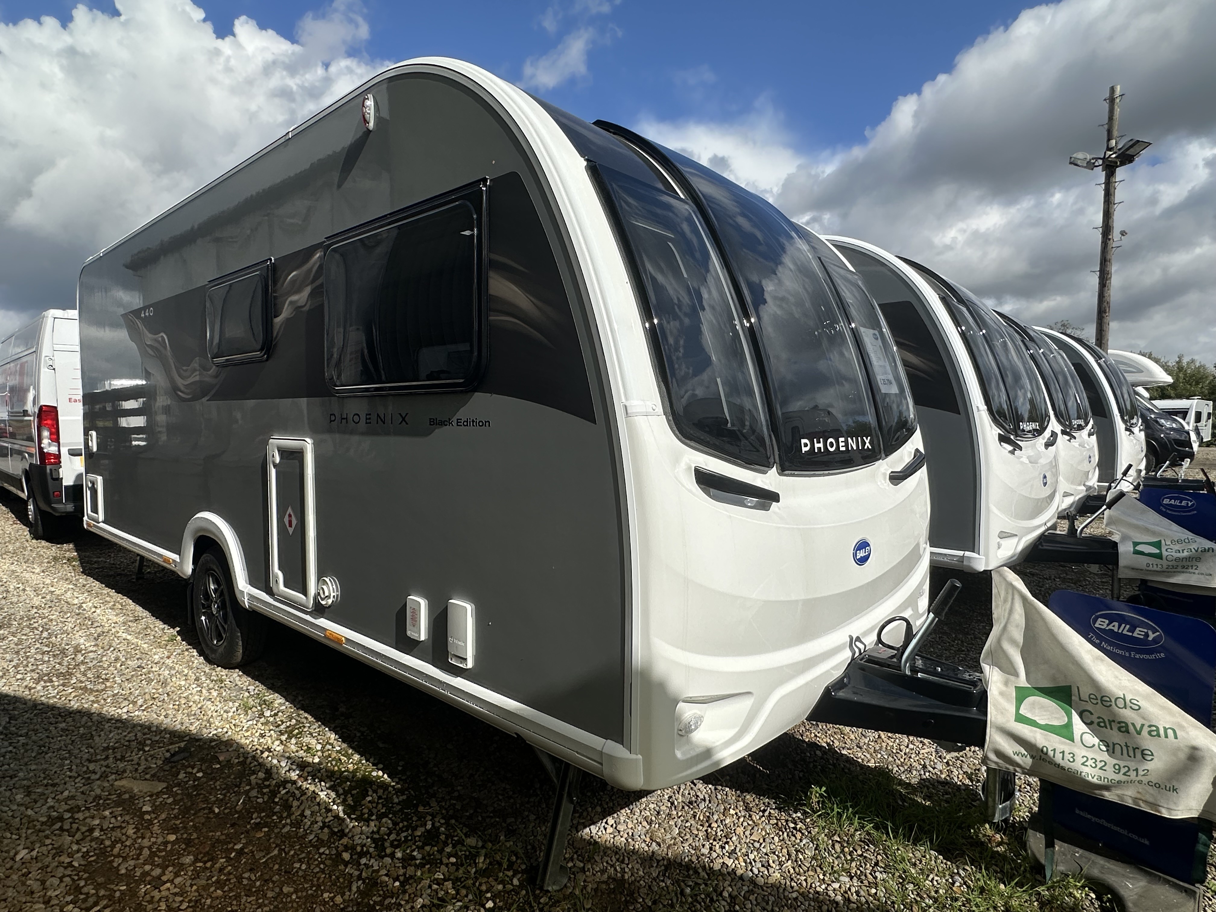 Bailey Phoenix Black Edition 440 2026