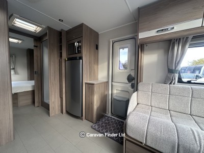 Compass Casita 860 2021 (Trade) image 4