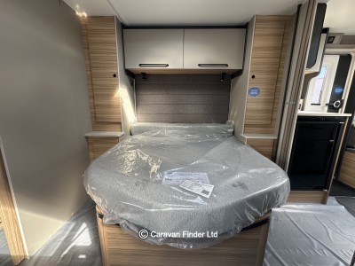 Bailey Phoenix Black Edition 644 2026 (Trade) image 5