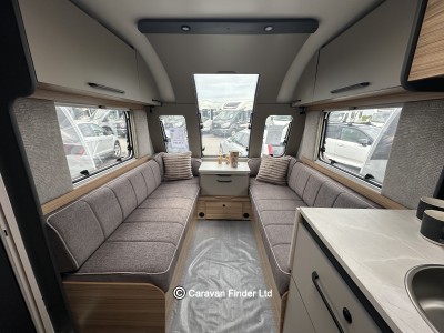 Bailey Phoenix Black Edition 640 2027 (Trade) image 3
