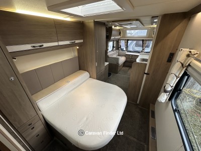 Compass Capiro 554 2017 (Trade) image 8