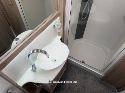 Coachman Pastiche 520 2019 (Trade) image 12