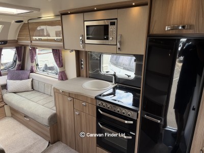Swift Challenger 480 Hi-Style 2018 (Trade) image 3