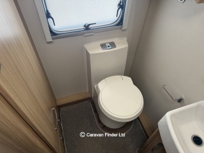 Coachman Vision 450 2018 (Trade) image 11