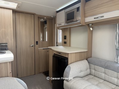 Coachman Vision 450 2018 (Trade) image 6