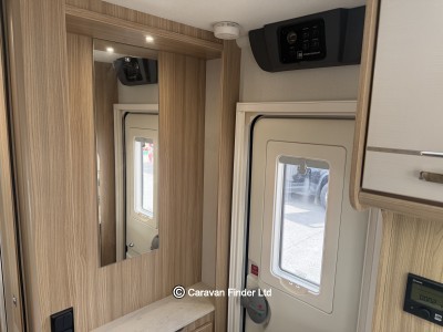 Coachman Vision 450 2018 (Trade) image 9