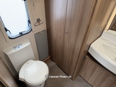Swift Conqueror 480 2016 (Trade) image 11