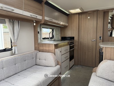 Coachman VIP 460 2018 (Trade) image 4