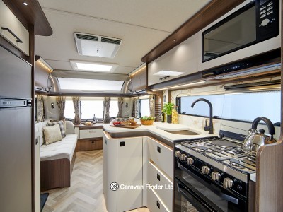 Coachman Lusso 3 2027 (Trade) image 4