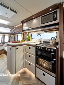 Coachman Lusso 3 2027 (Trade) image 5